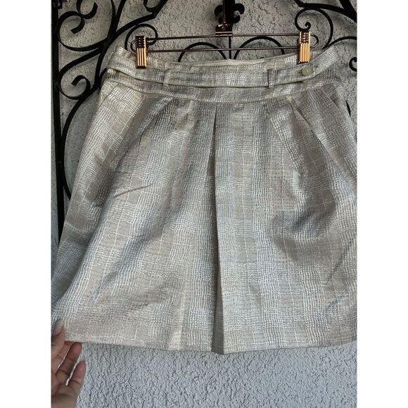Club Monaco Pleated Ivory And Gold Belted Skirt - Size 4 - Picture 2 of 11
